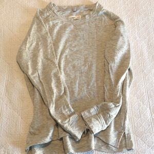 Lou & Grey soft thin sweatshirt